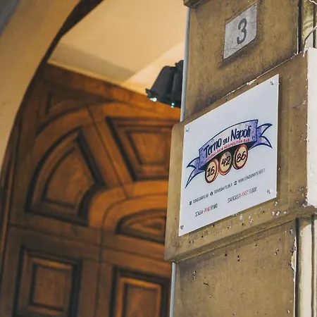 Terno Su Bed & Breakfast Napels